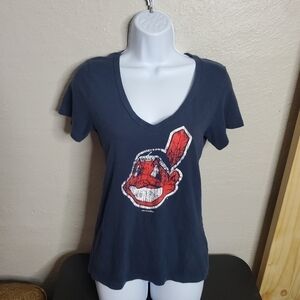MLB VINTAGE CLEVELAND INDIANS V NECK CHIEF WAHOO WOMEN'S SHIRT SIZE MEDIUM
